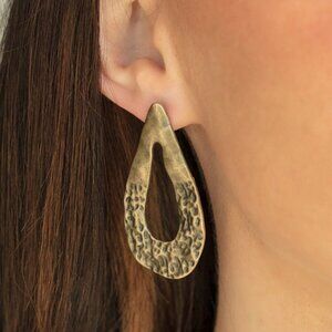 Paparazzi Jewelry Accessories - Industrial Antiquity - Brass Earrings - Vintage